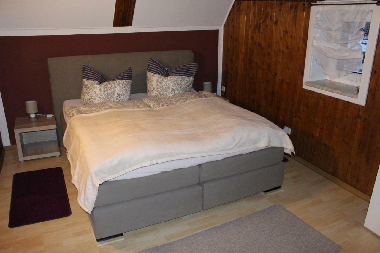 Ferienhaus Tooren Altenberg ภายนอก รูปภาพ